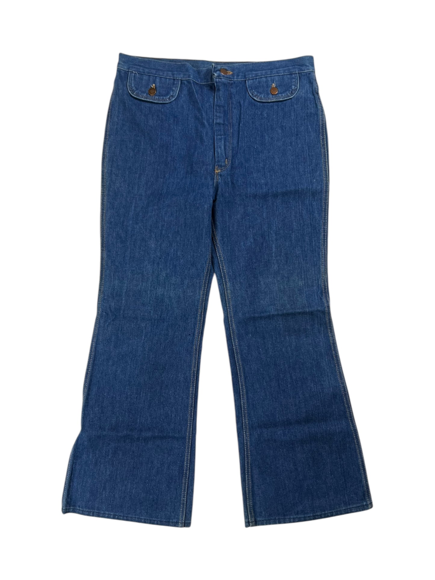 Vintage 1970s Wrangler bell bottom flare denim jeans (34x28)