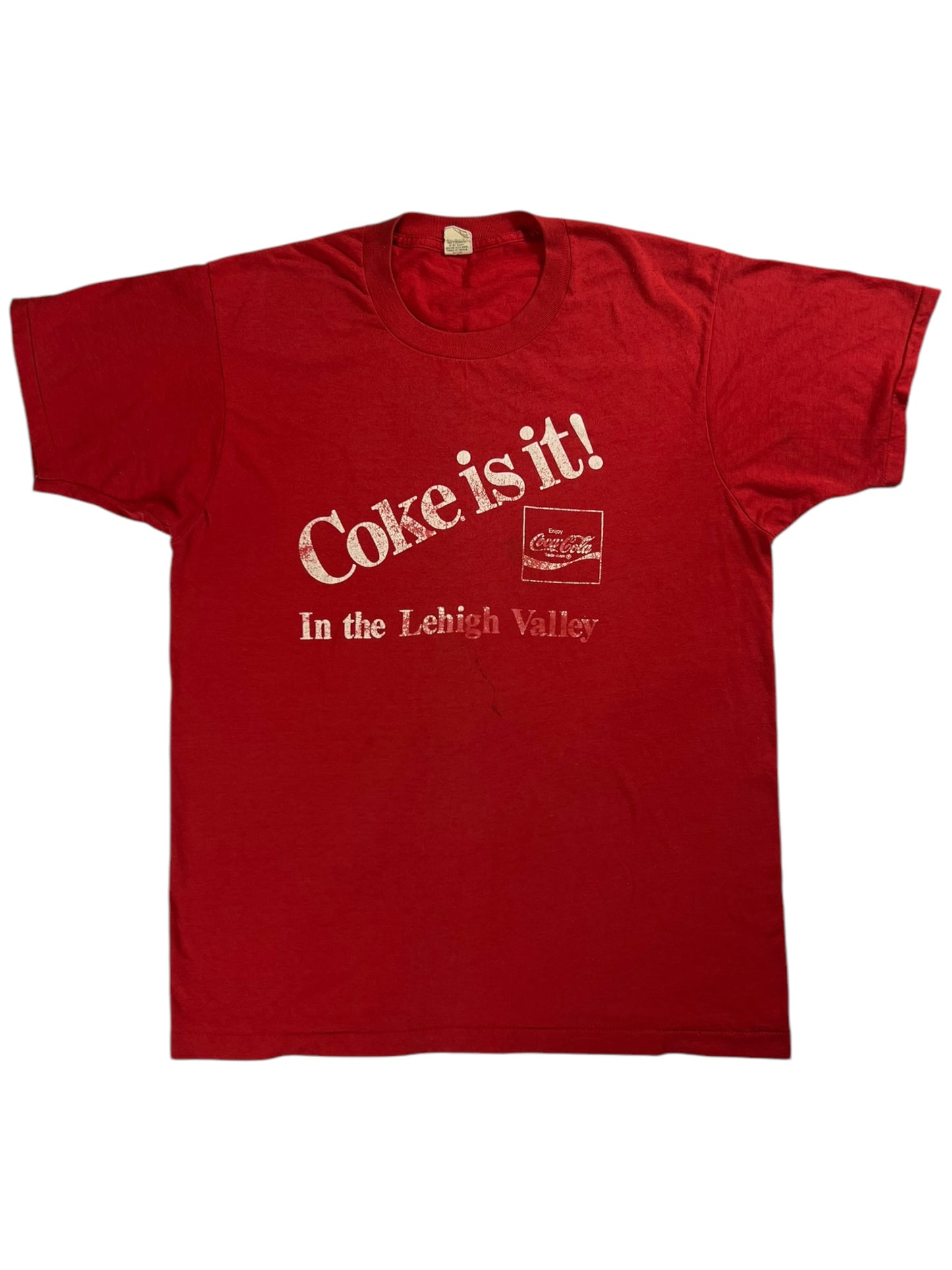 Vintage 80s Coke is it! Coca Cola faded tee (L)