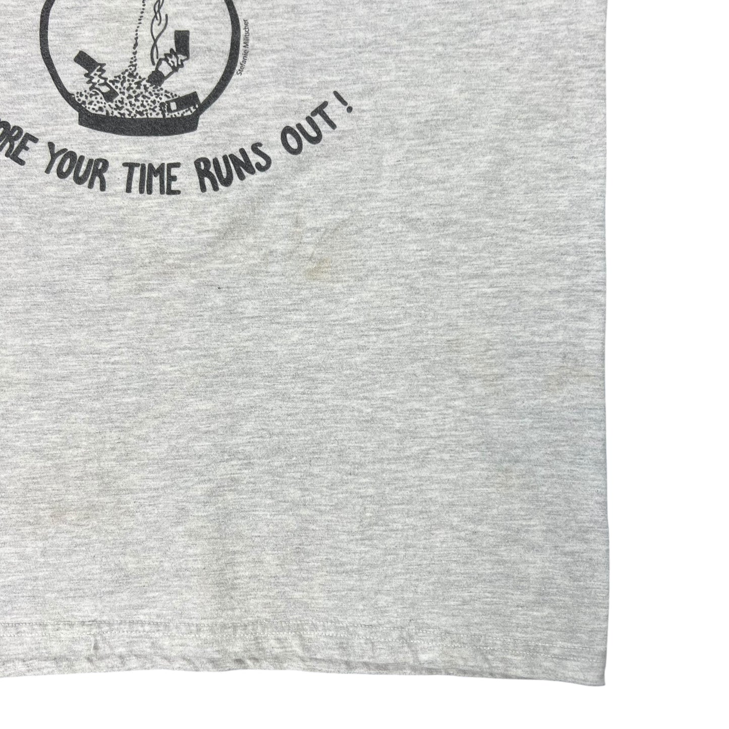 Vintage Y2K Quit Now… Anti Smoking Cigarettes tee (L)
