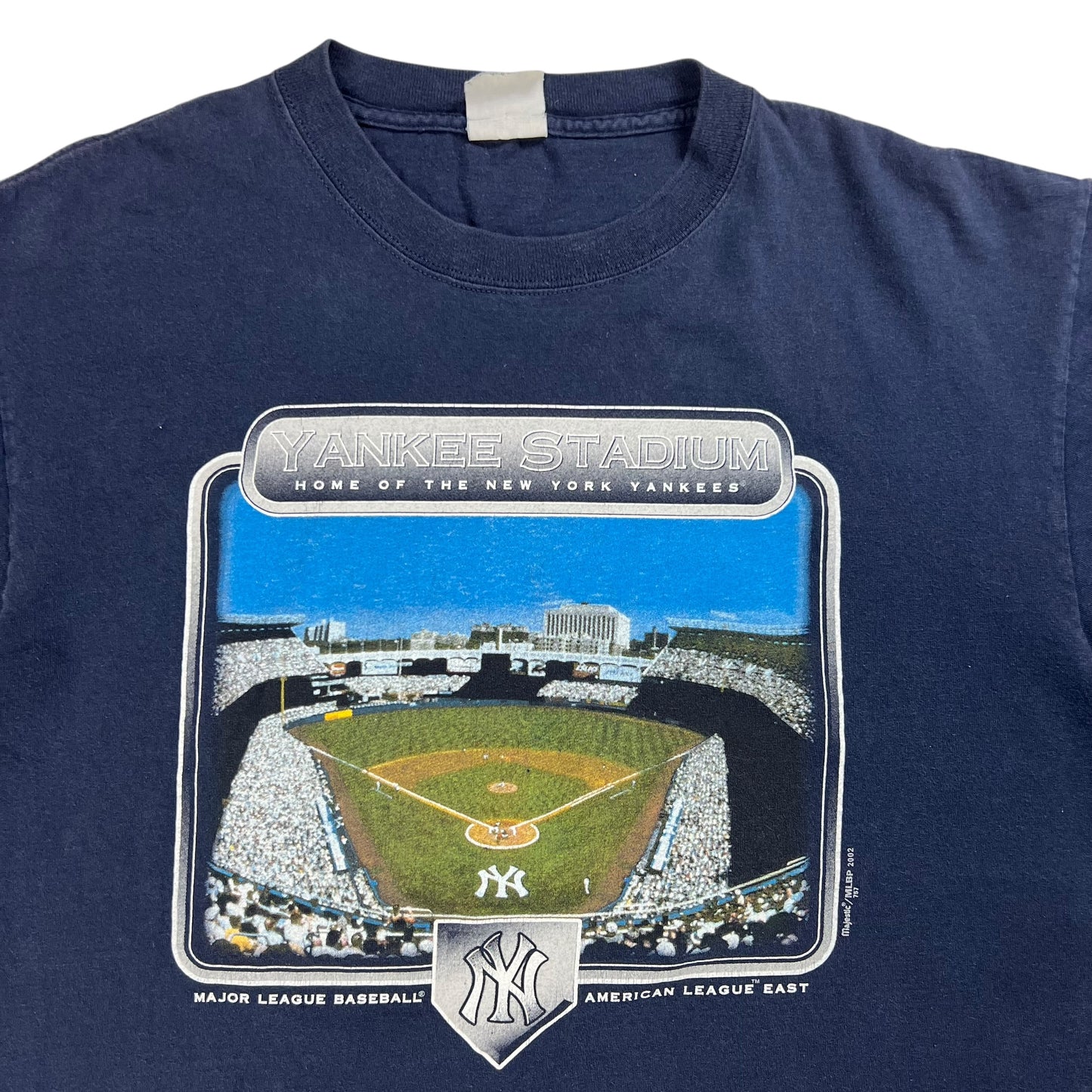 Vintage 2002 New York Yankees Stadium tee (L)