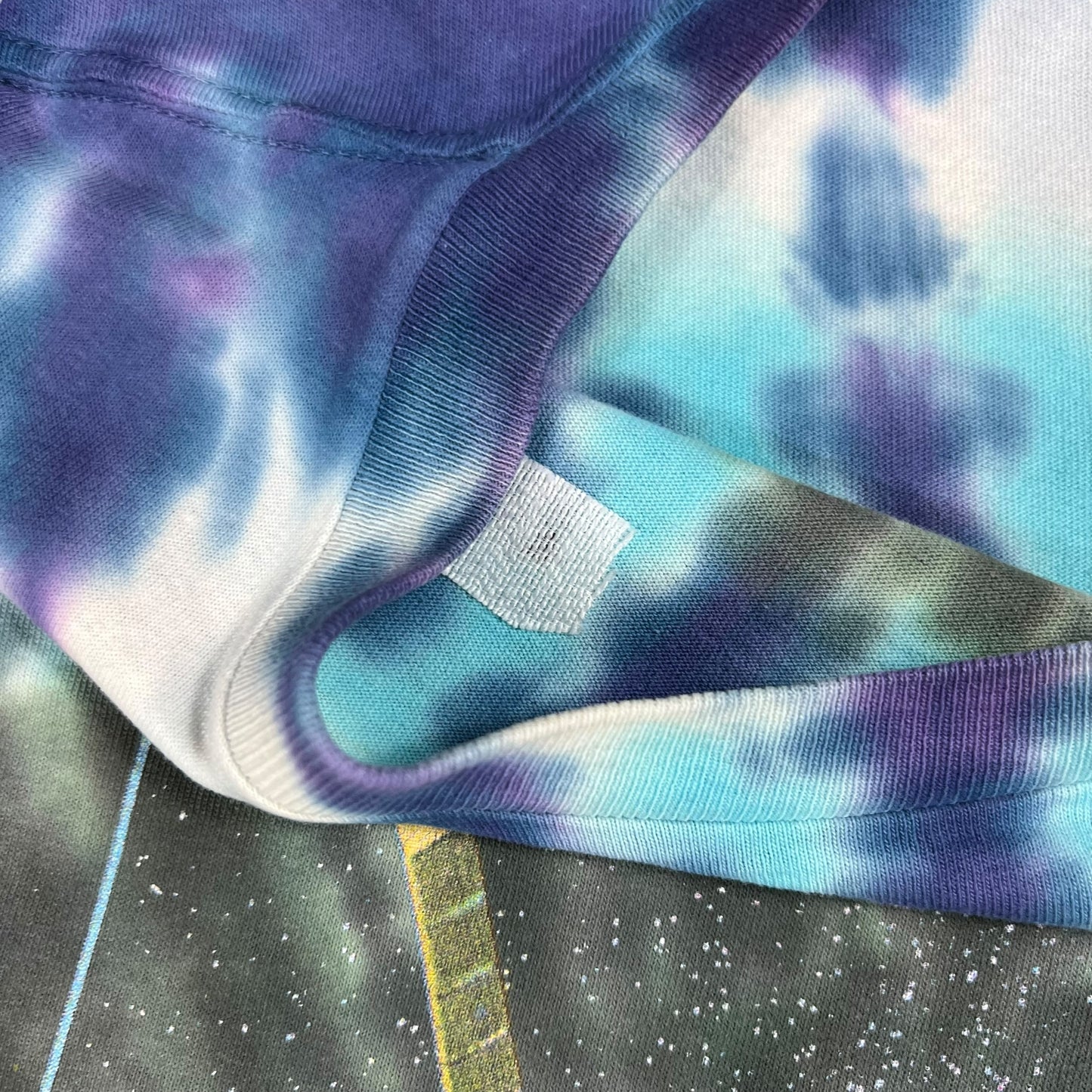 Vintage 1997 Jimi Hendrix Foxy Lady tie dye band tee (XL)