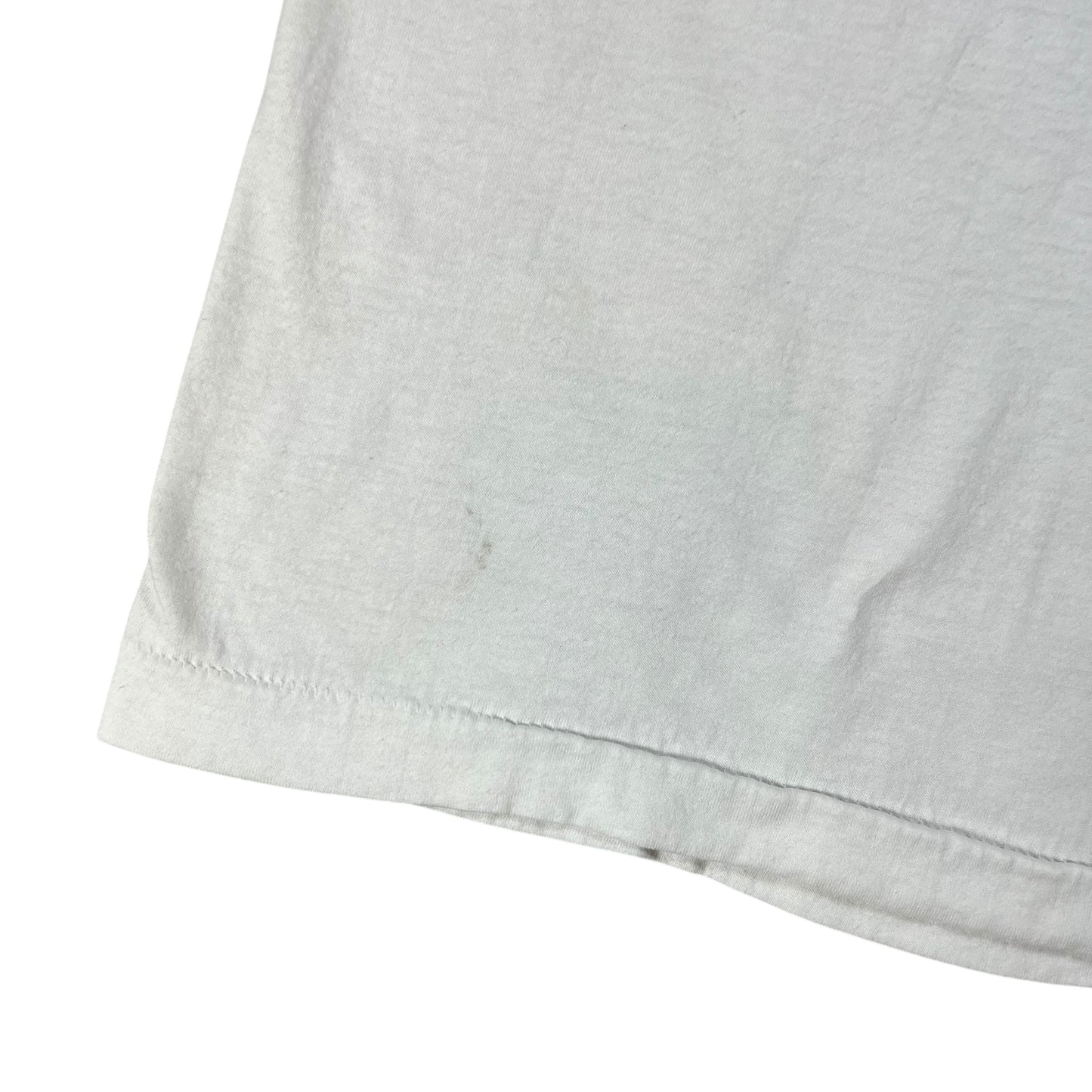 Vintage 90s “The Wall” Vietnam Veterans’ Memorial art tee (L)