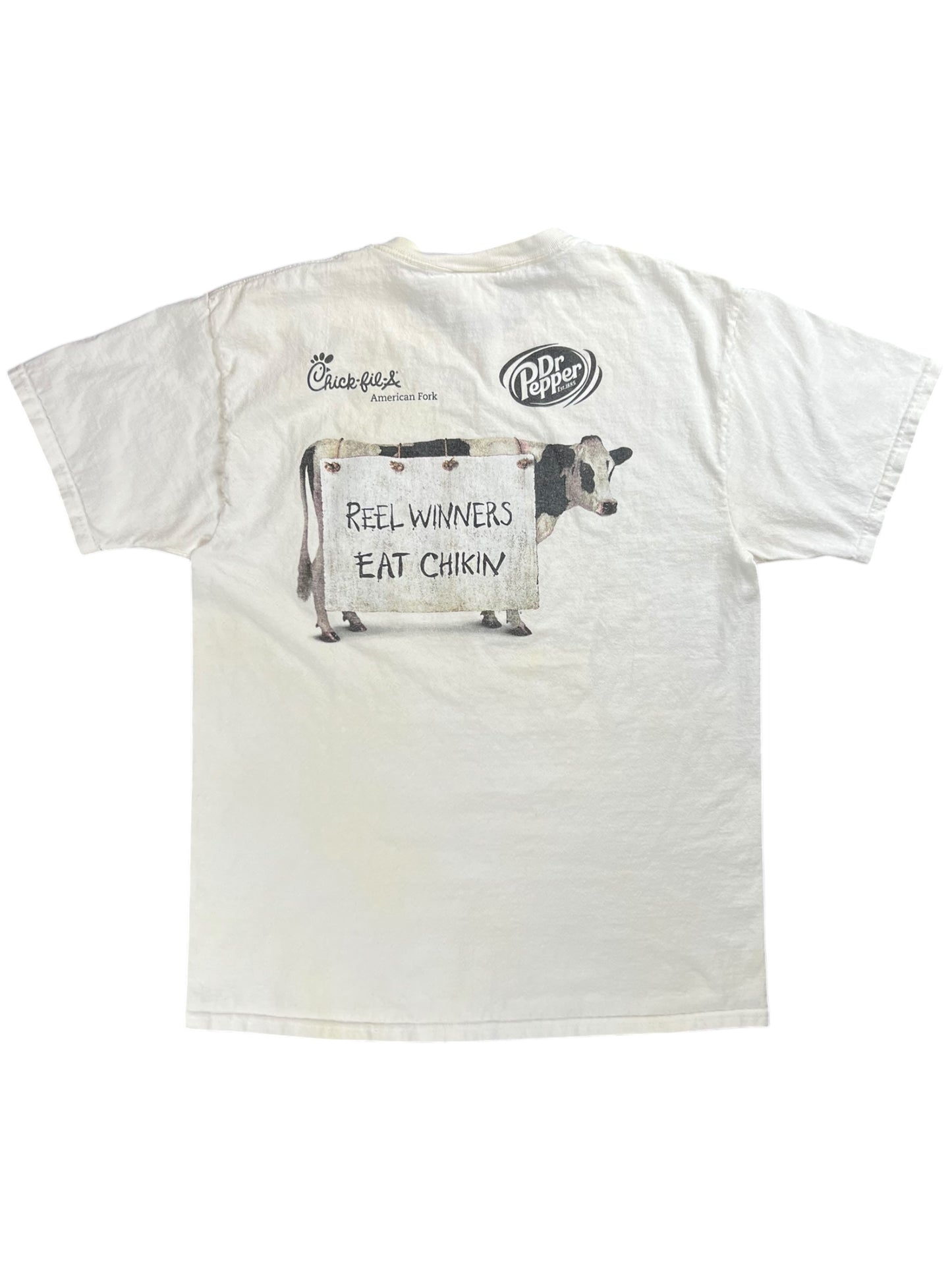 Vintage Y2K Chick-fil-A Reel Winners Eat Chikin tee (L)