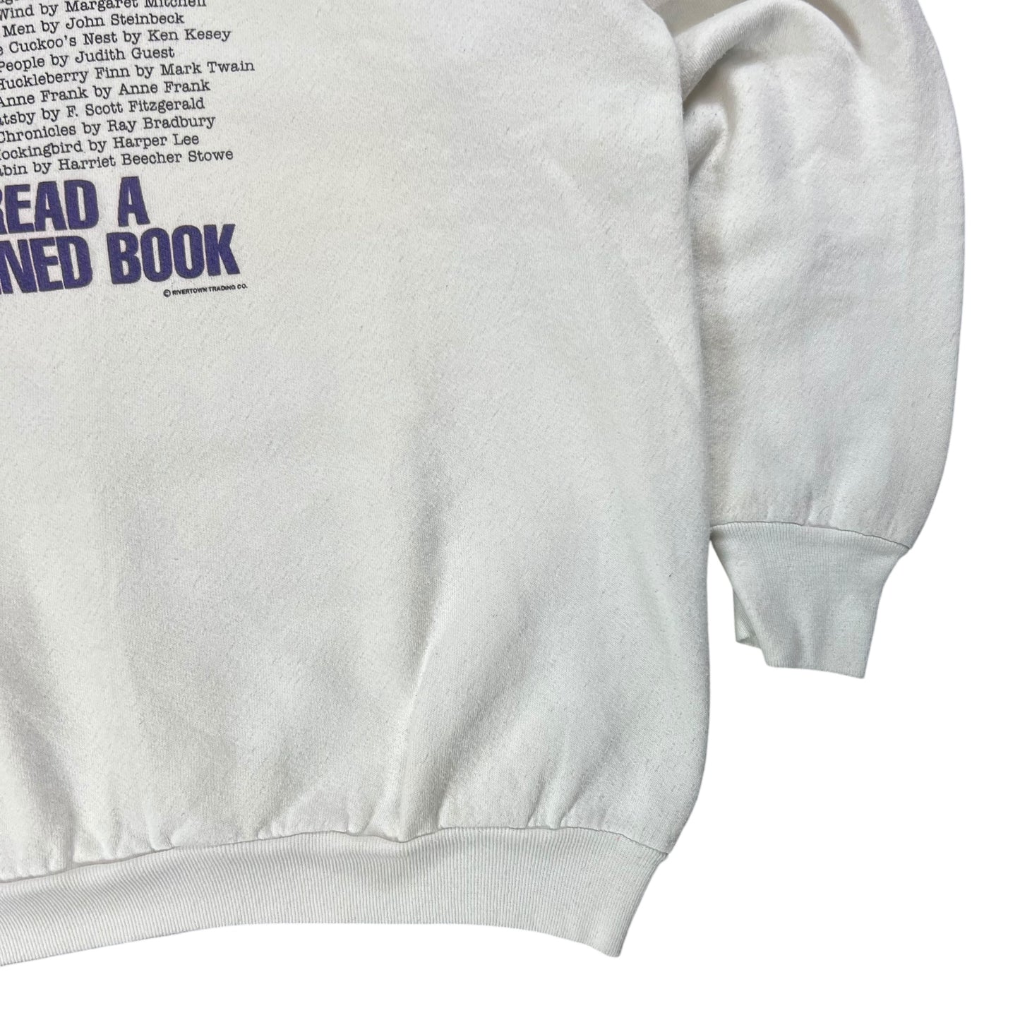 Vintage 90s Celebrate Freedom Read A Banned Book crewneck (L)