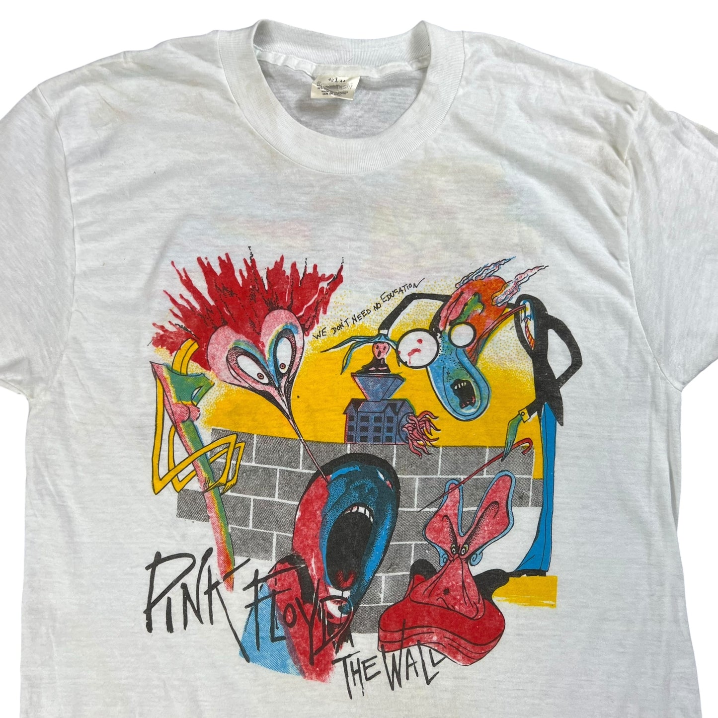 Vintage 80s Pink Floyd The Wall band tee (L)