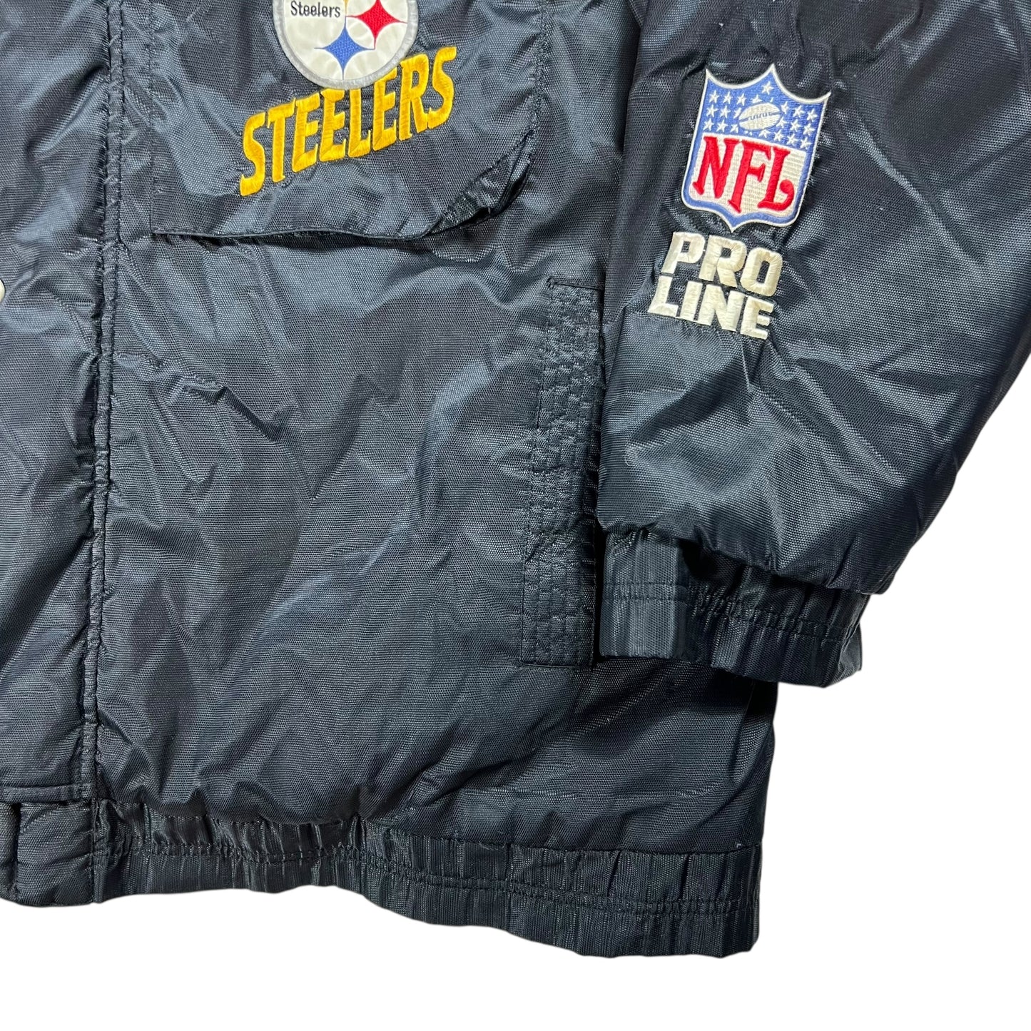 Vintage 90s Logo Athletic Pittsburgh Steelers puffer jacket (XL)