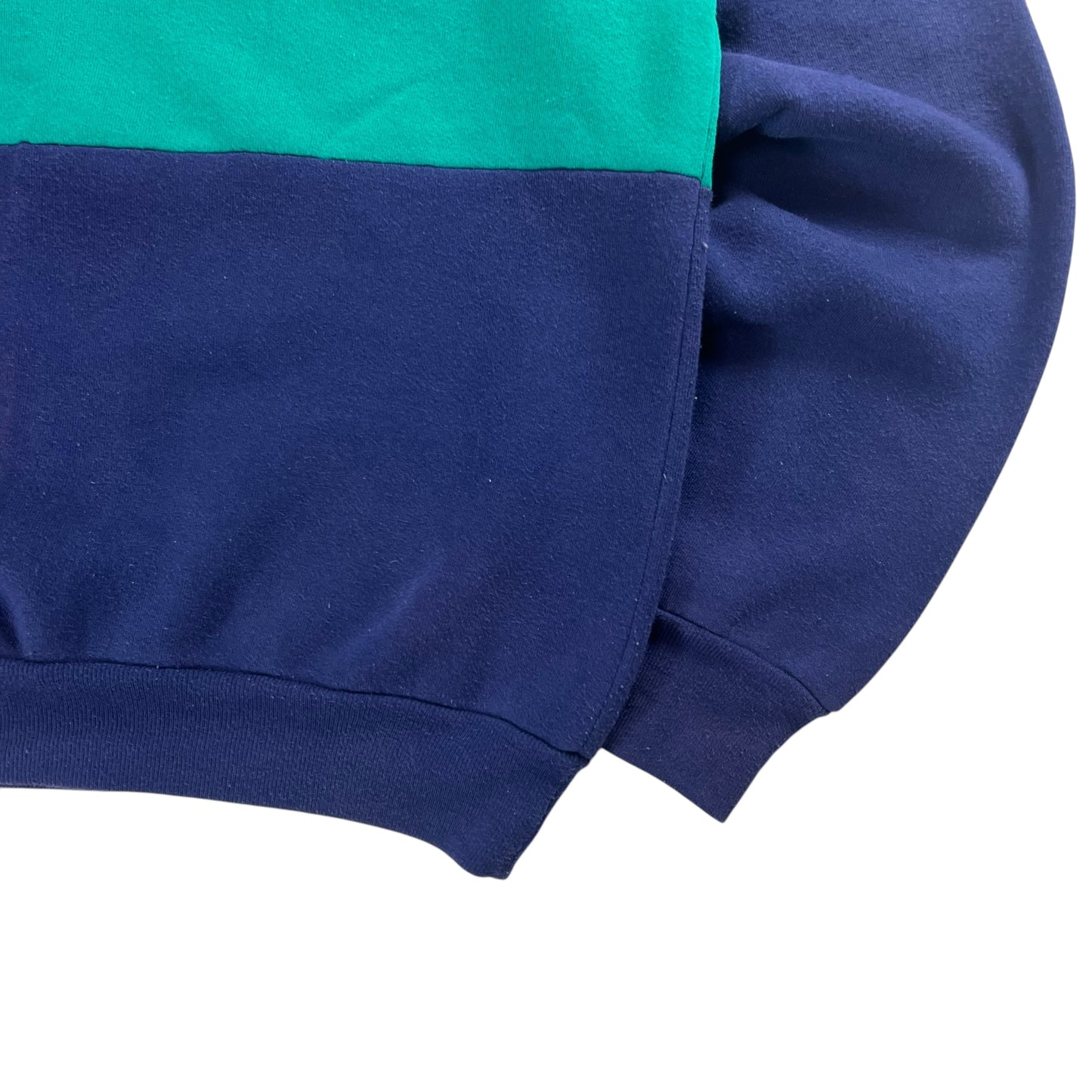 Vintage 1970s Russell Athletic two tone crewneck (L)