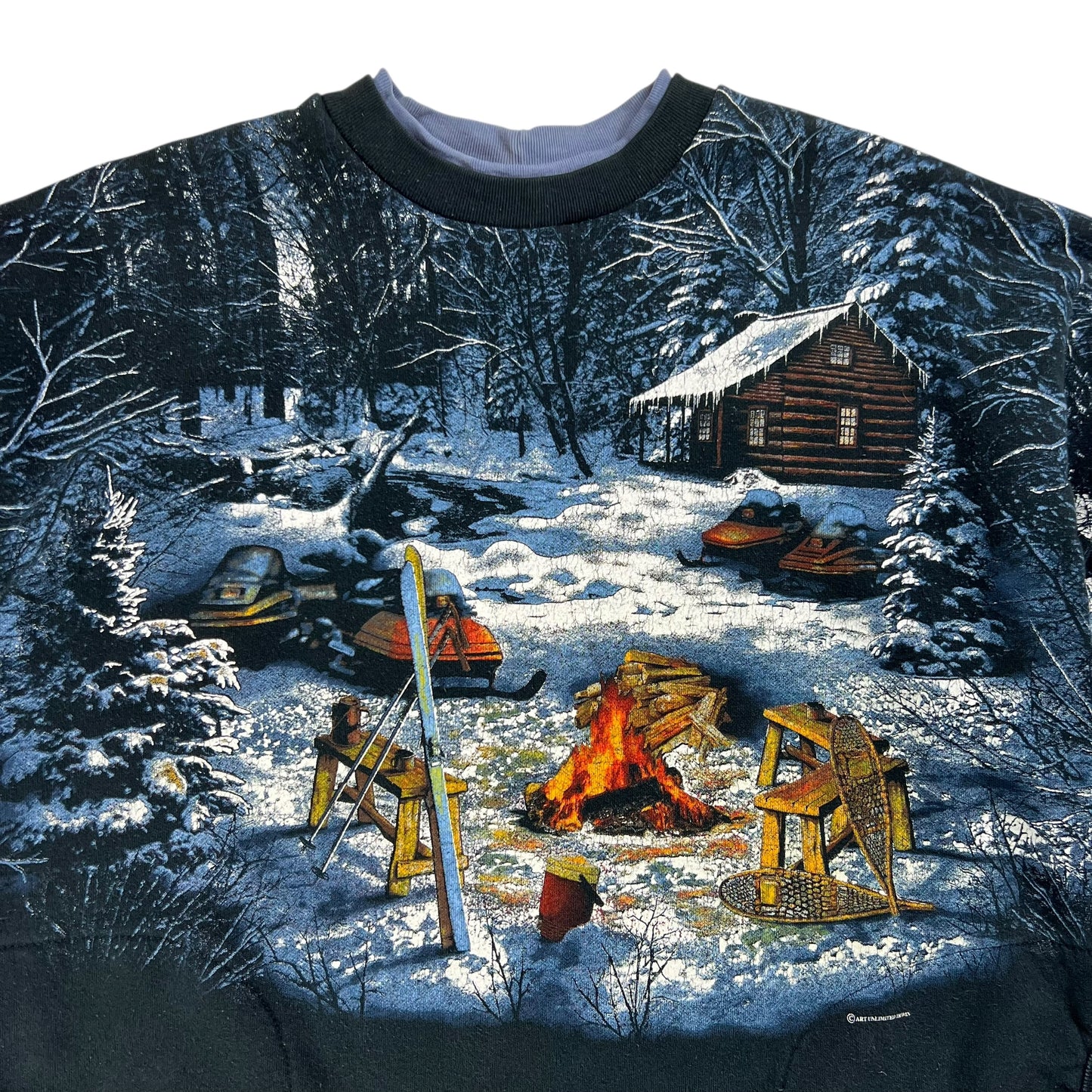 Vintage 90s Winter Camping Cabin scene all over print crewneck (L)