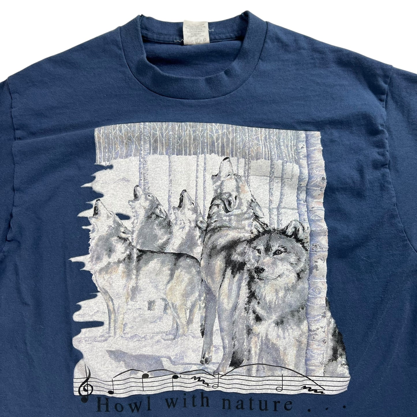Vintage 90s Howl with nature… Wolves tee (L)