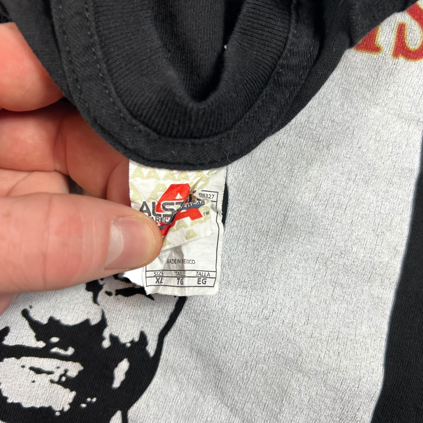 Vintage Y2K Paulie Walnuts The Sopranos Tony Sirico tee (L)