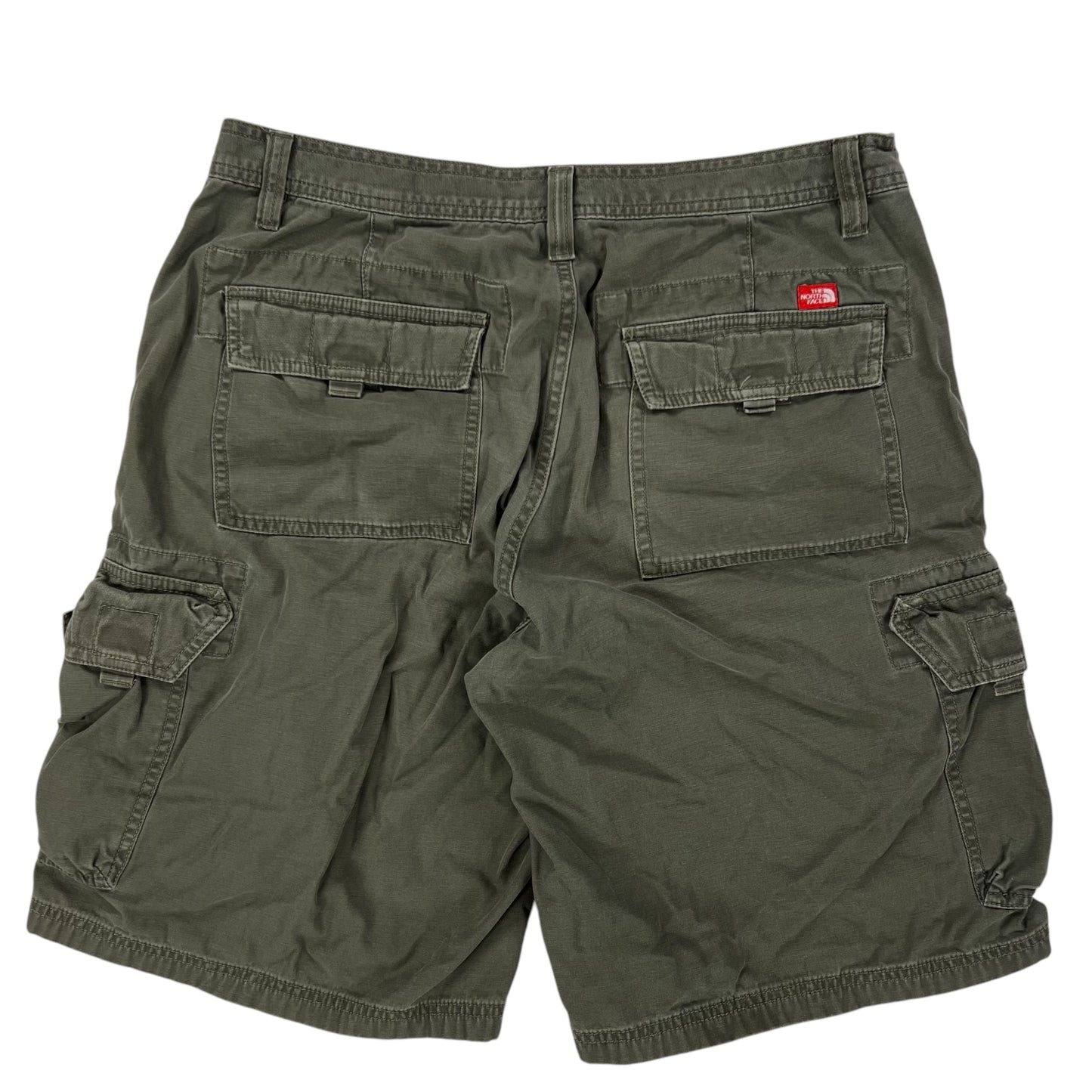 Vintage Y2K The North Face cargo shorts (34)