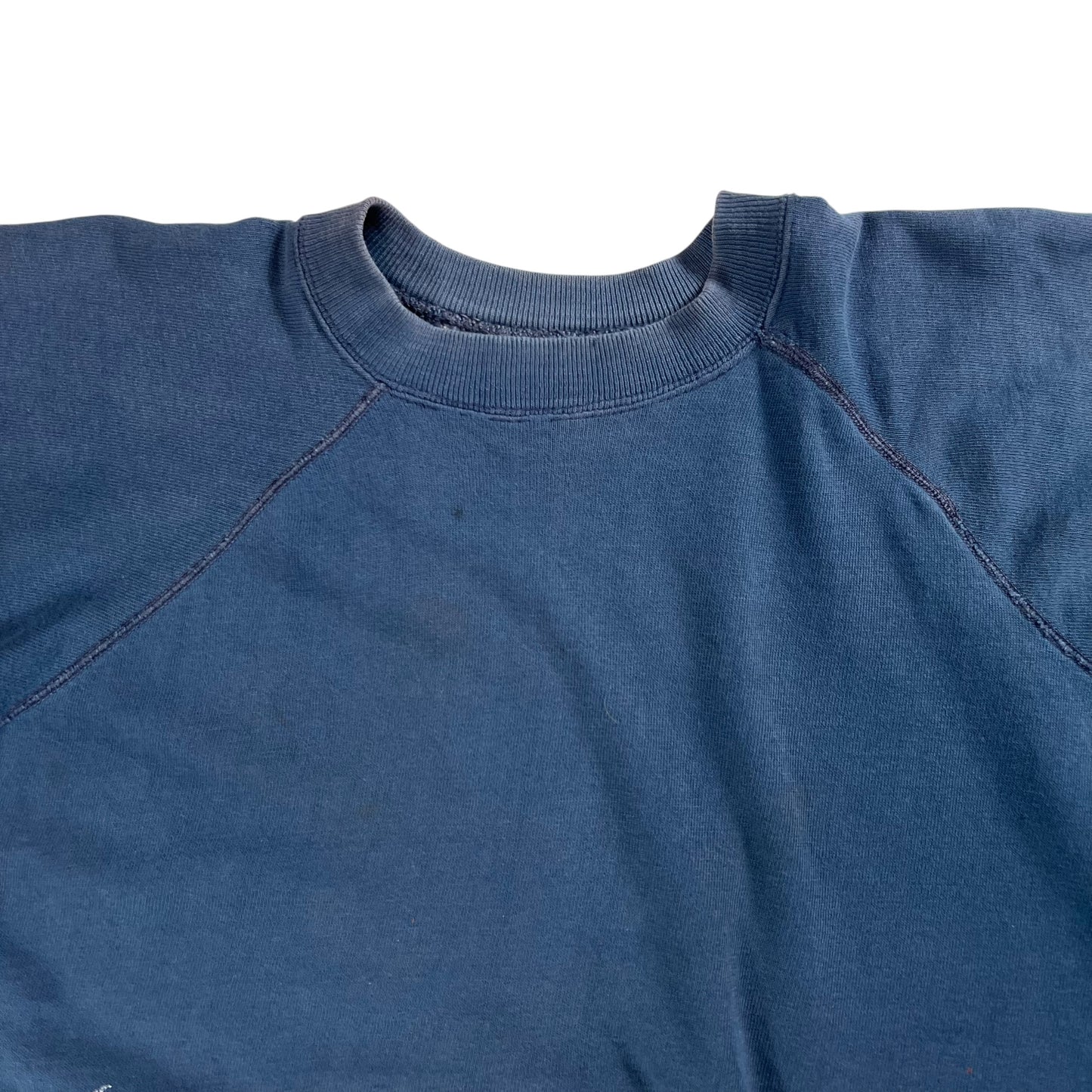 Vintage 1970s navy blue faded worn short sleeve crewneck (L)