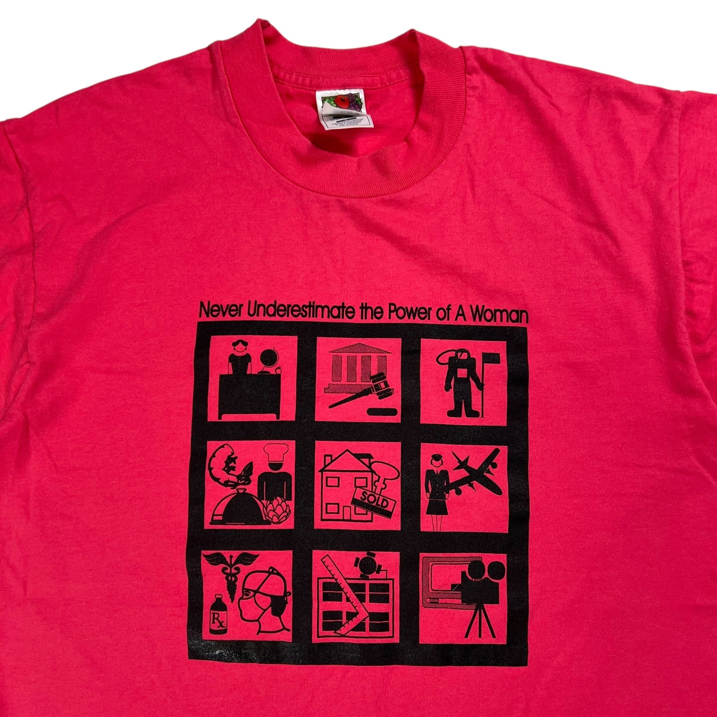 Vintage 90s Never Underestimate the Power of a Woman tee (M)