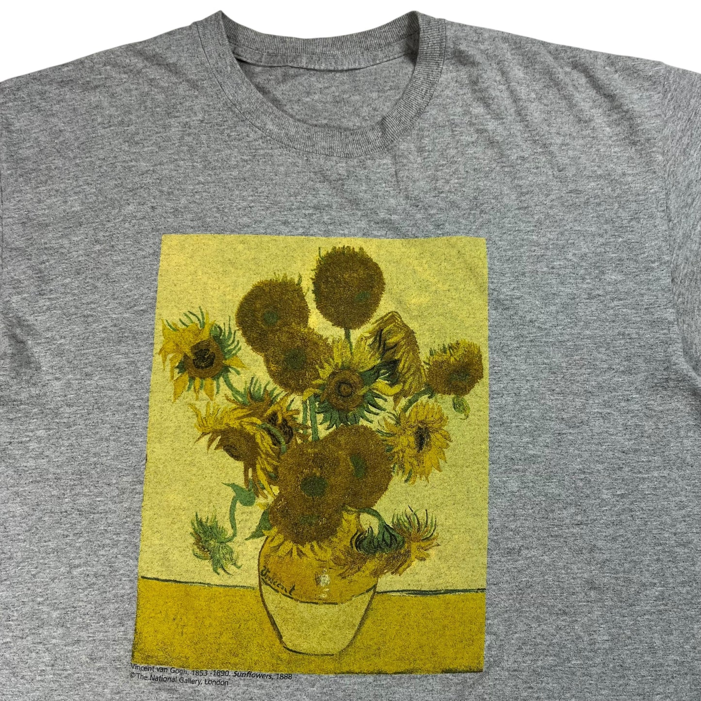 Vintage Y2K Vincent Van Gogh Sunflowers art tee (L)