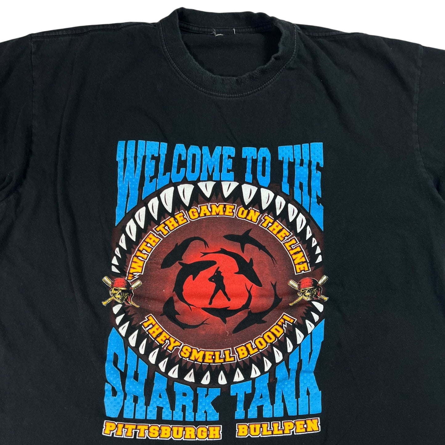 Vintage 90s Pittsburgh Pirates Welcome to the shark tank tee (L)