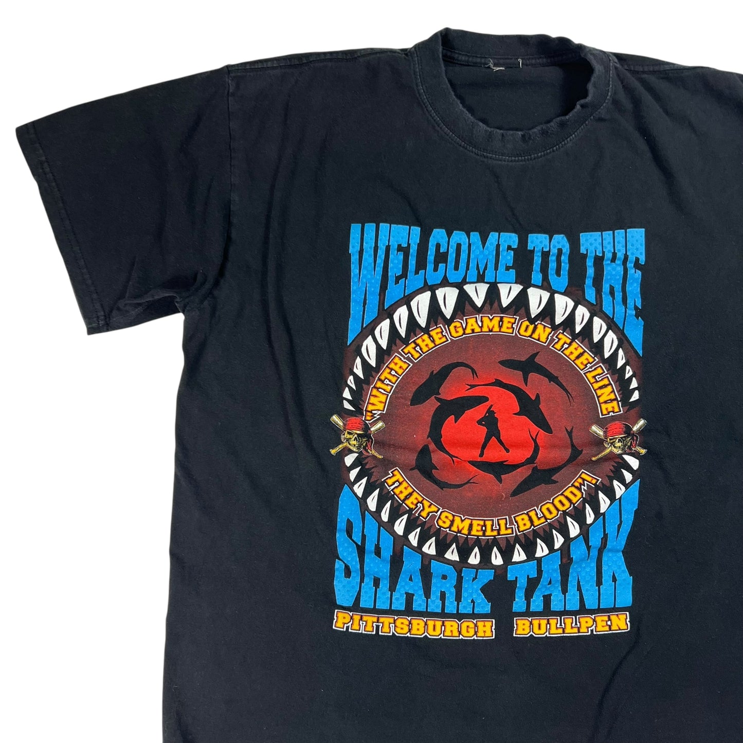 Vintage 90s Pittsburgh Pirates Welcome to the shark tank tee (L)