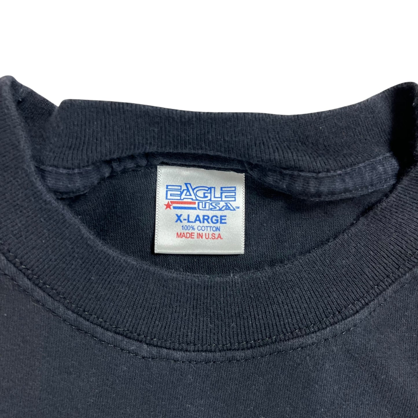Vintage 90s “I don’t suffer from insanity, I enjoy every minute of it.” text tee (XL)