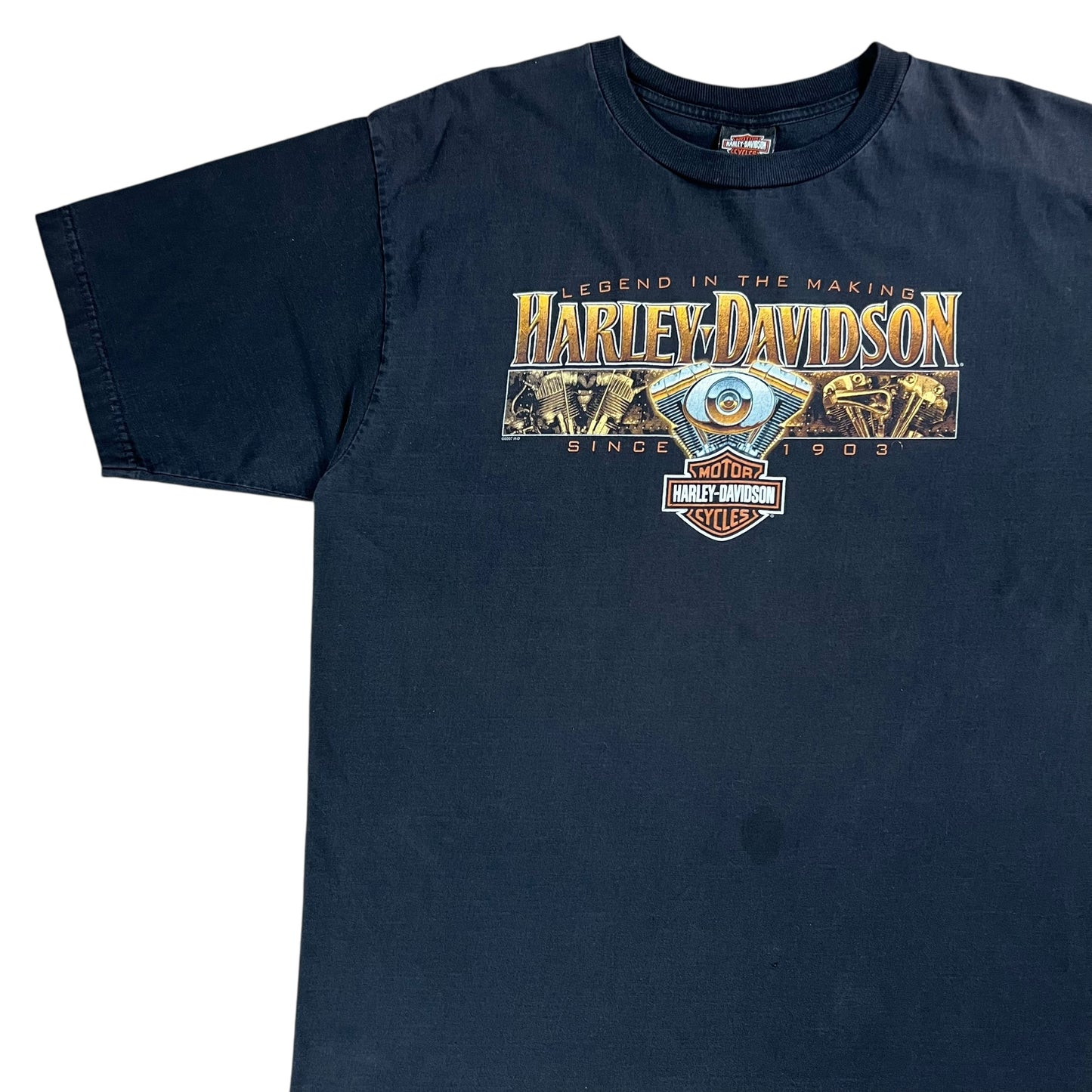 Vintage 2007 Harley Davidson Motorcycles Legend in the making tee (XL)
