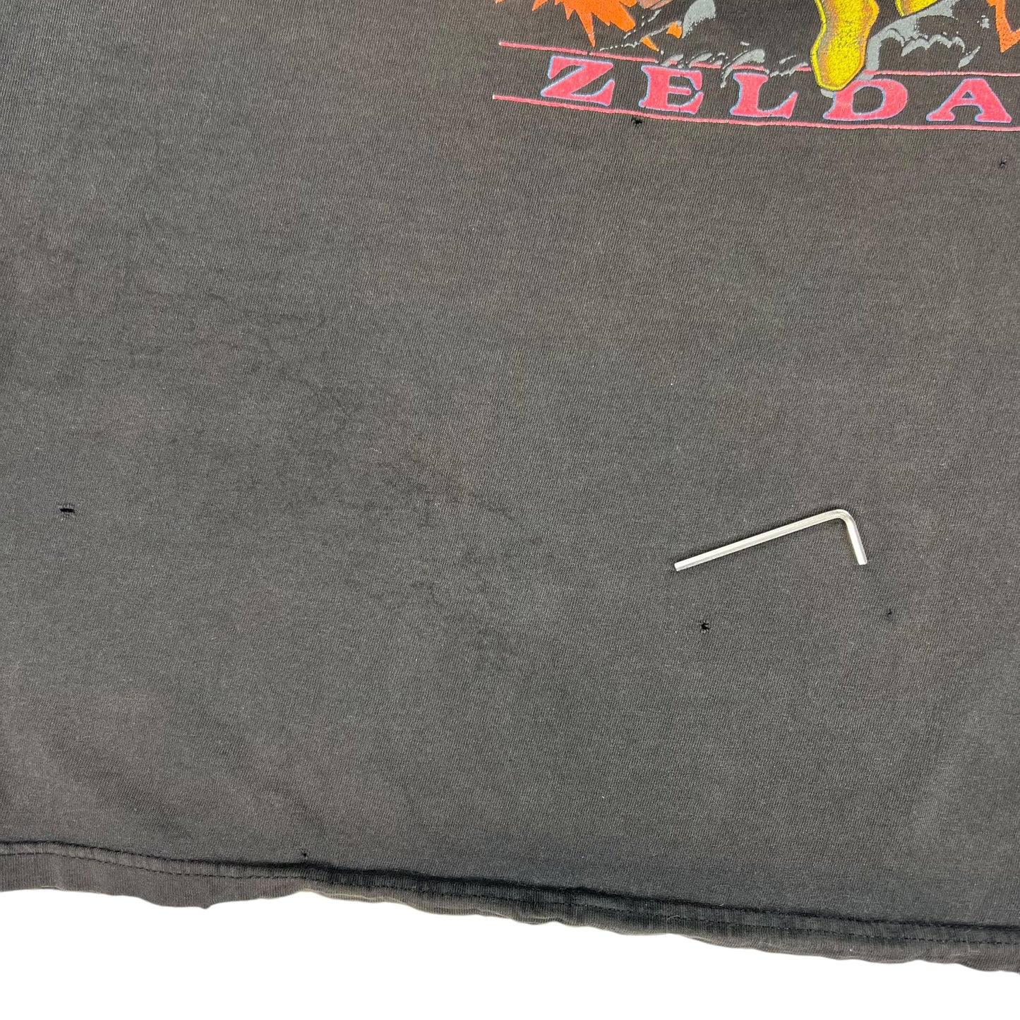 Vintage Y2K The Adventure of Link Zelda II faded video game tee (XL)
