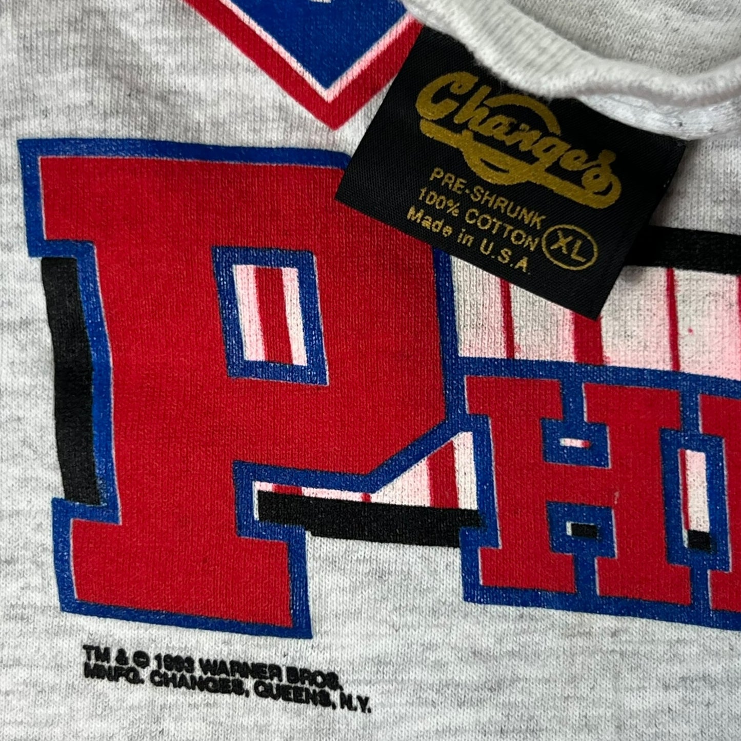Vintage 1993 Philadelphia Phillies Looney Tunes tee (XL)