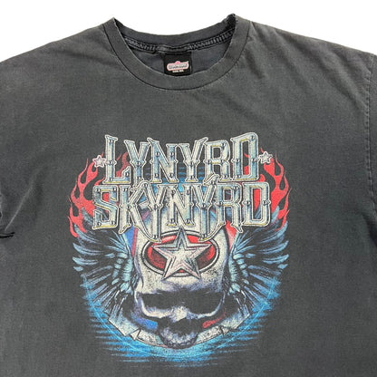 Vintage Y2K Winterland Lynyrd Skynyrd thrashed band tee (L)