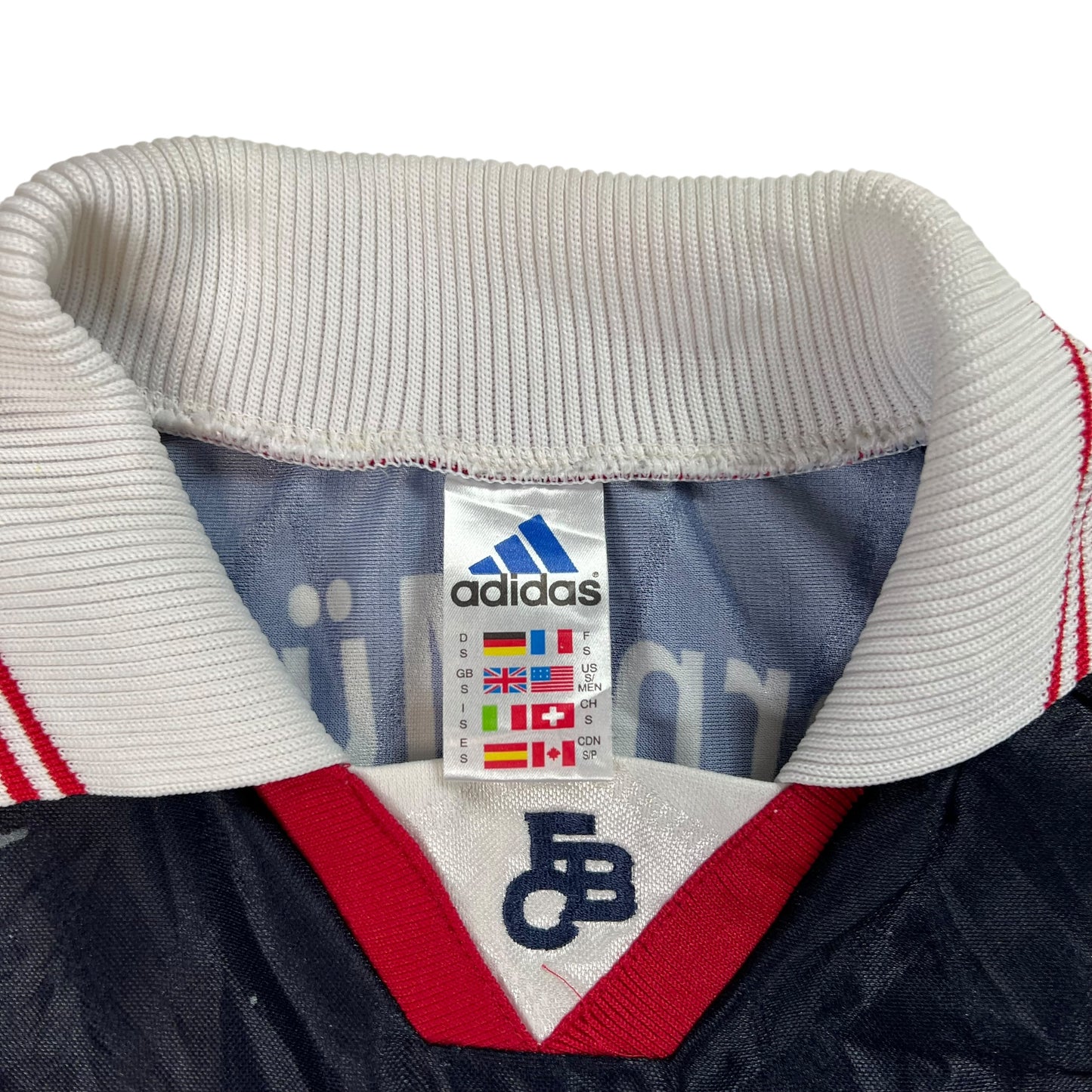 Vintage 90s Adidas Bayern München soccer jersey (S)