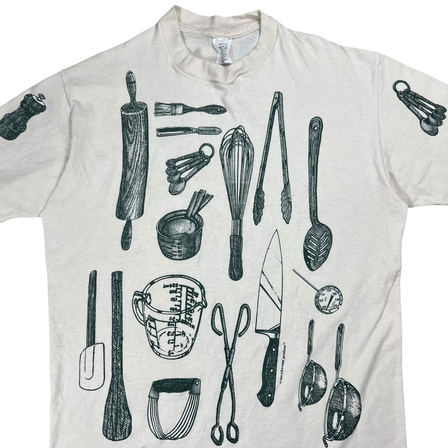 Vintage 90s Chef cooking utensils all over print tee (L)