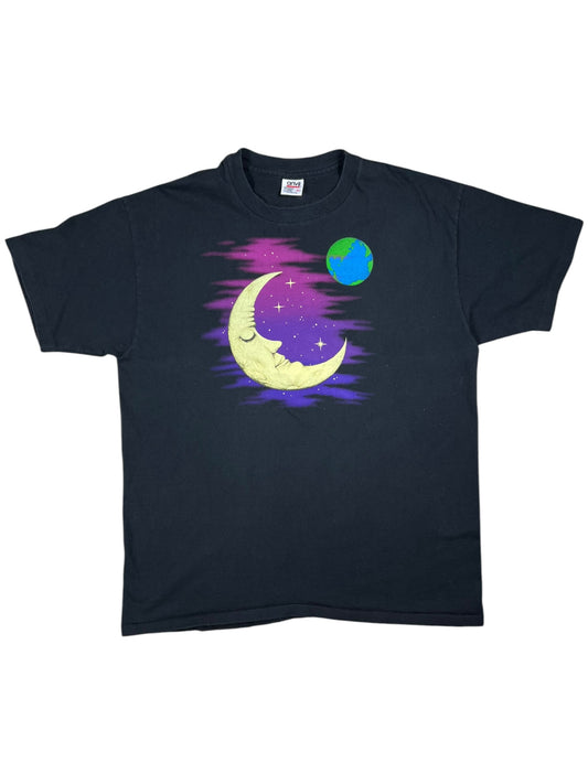 Vintage 90s Sleeping Moon Earth space tee (XL)