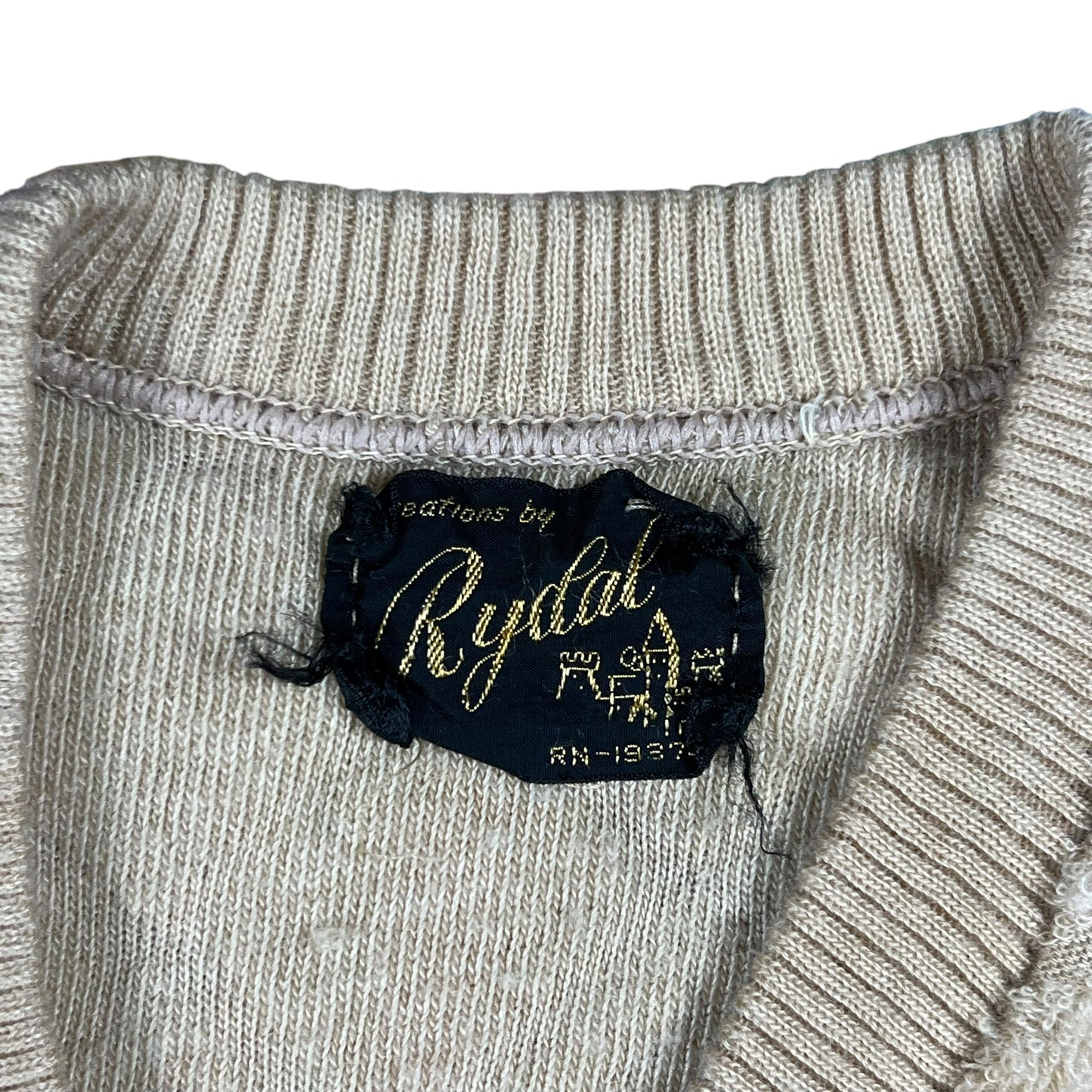 Vintage 1970s Rydal V neck shaggy crewneck (S)