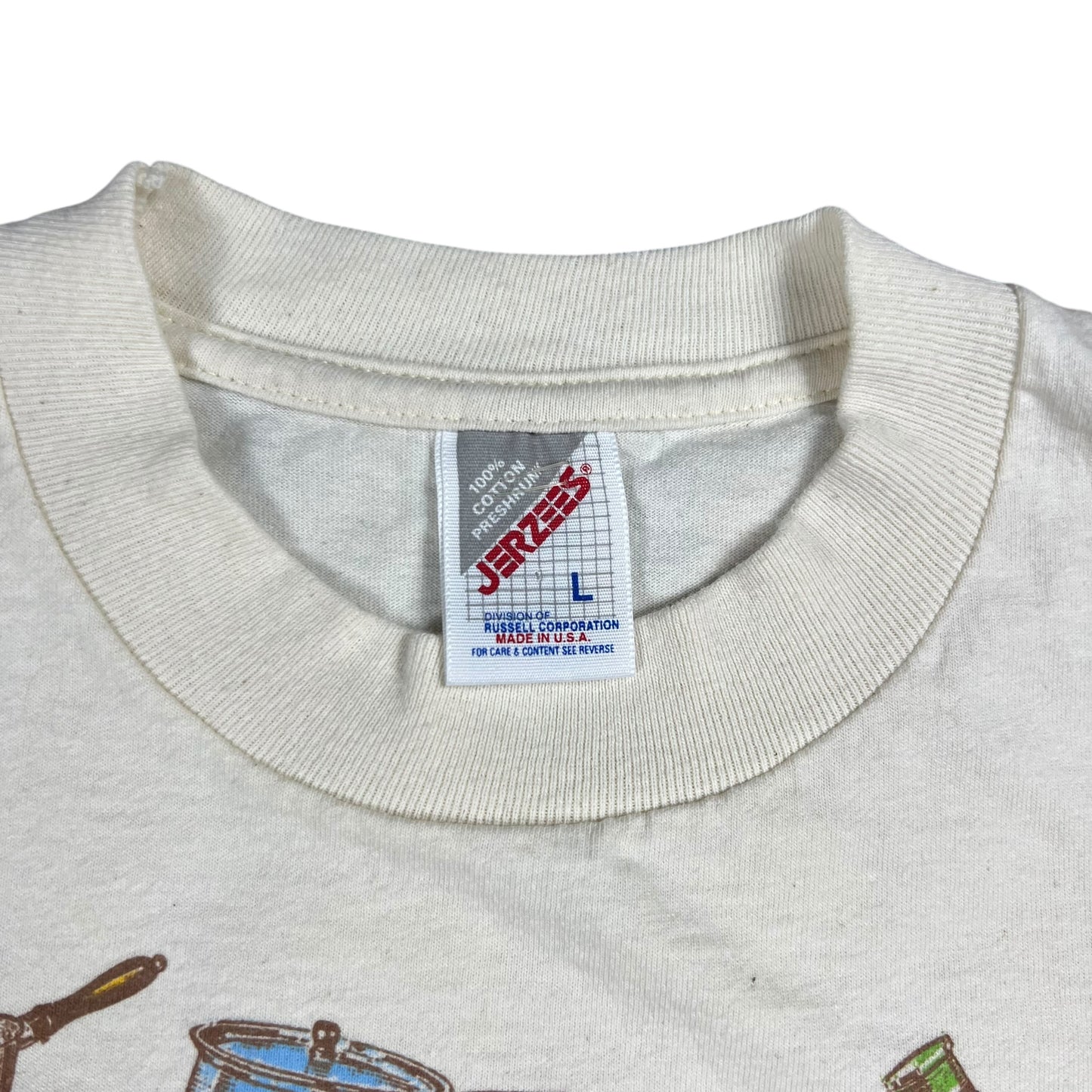 Vintage 90s Ah, Camping A Great excuse to eat beans and stop shaving all over print tee (L)