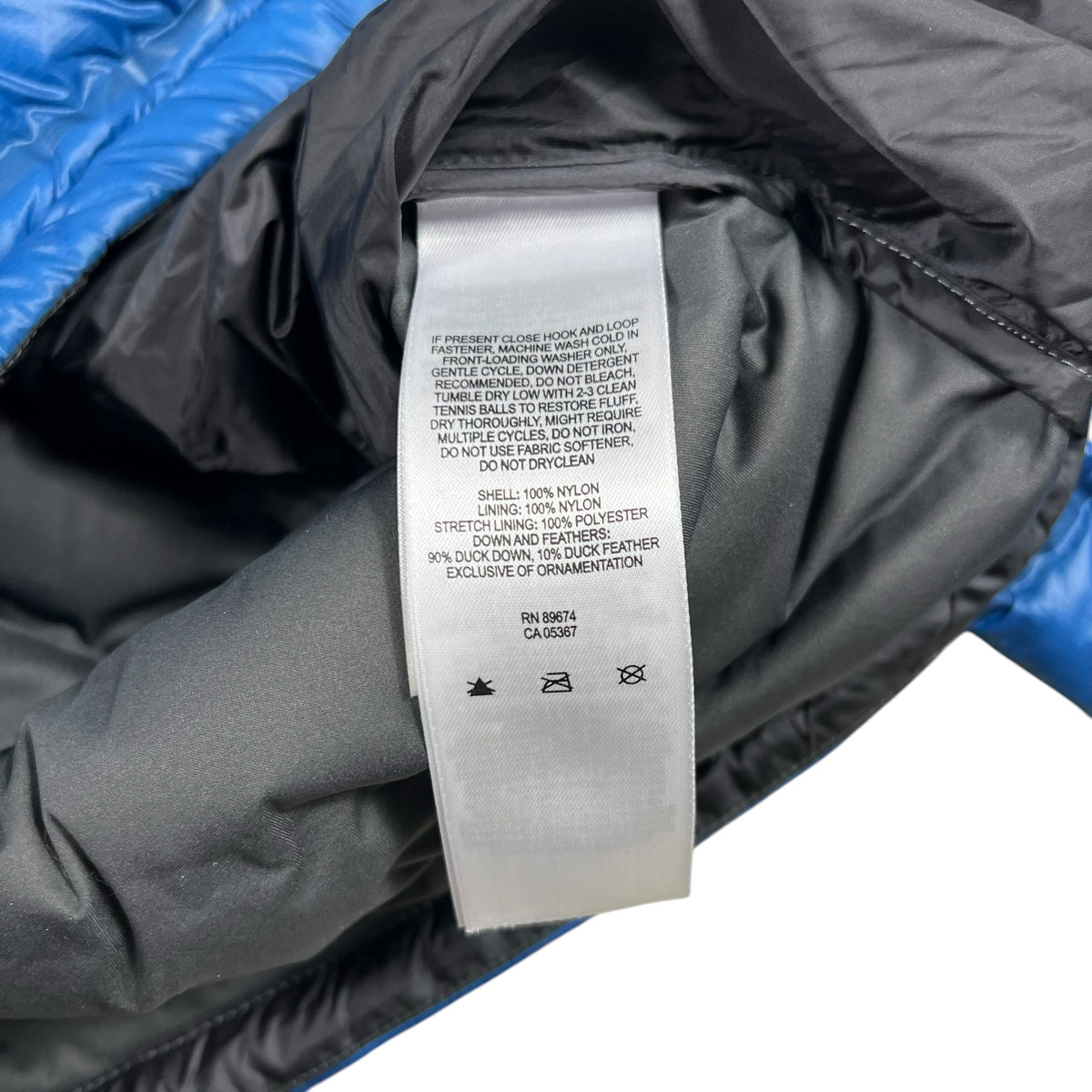 2017 Mountain Hardwear Ghost Whisperer 800 fill down hoodie jacket (M)