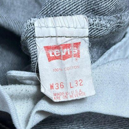 Vintage 90s Levi’s 505 XX black denim jeans (35x31)