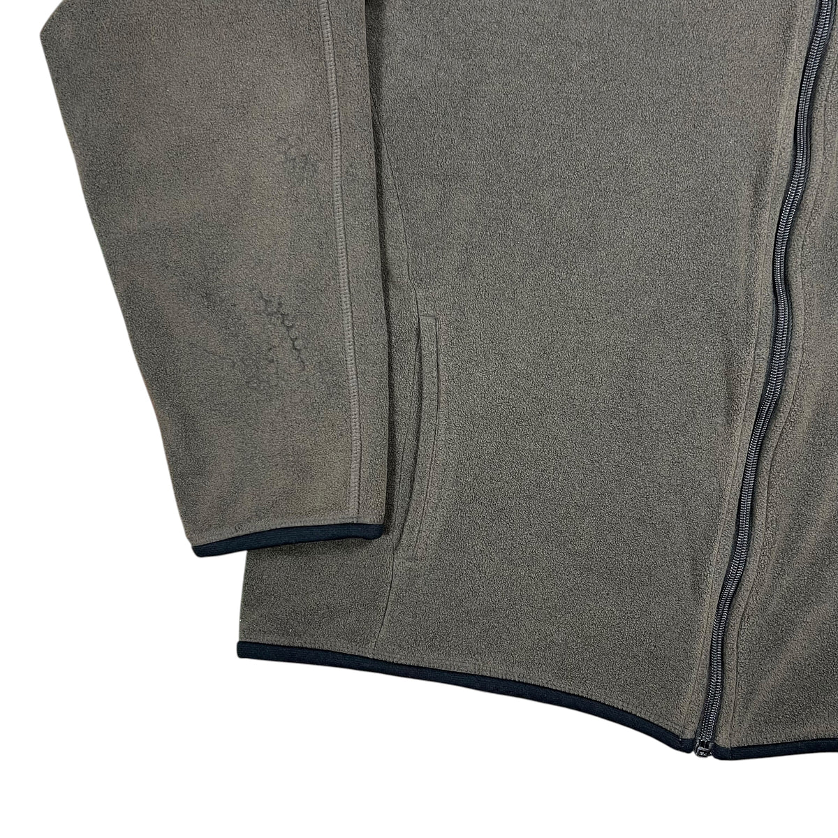 2009 Patagonia light weight brown faded zip up fleece jacket (L)