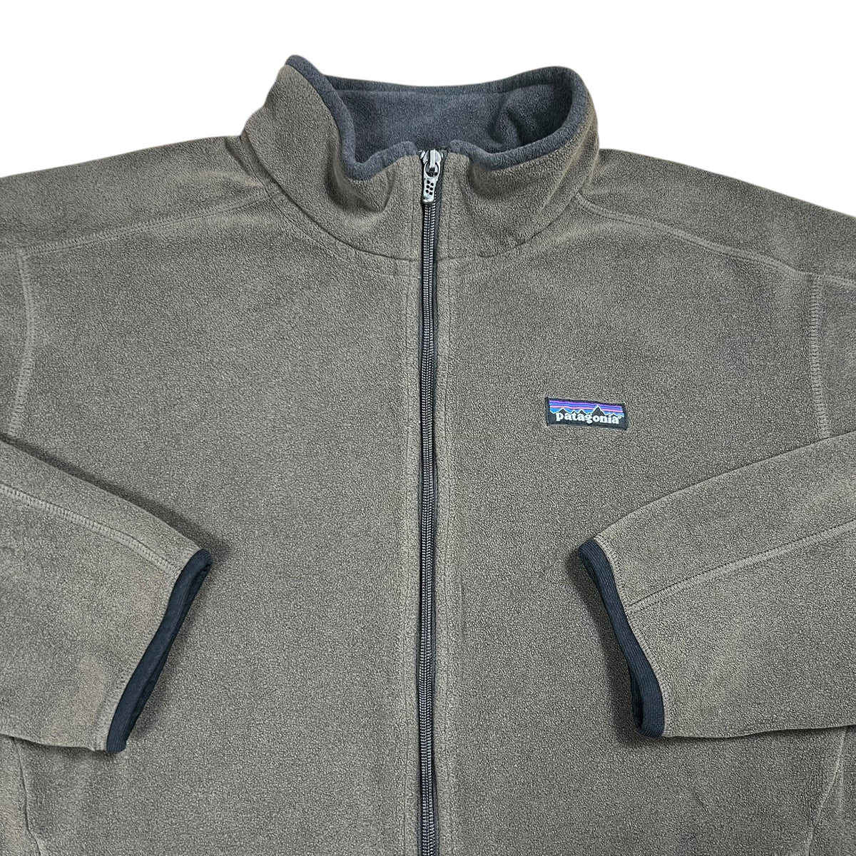 2009 Patagonia light weight brown faded zip up fleece jacket (L)