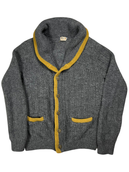 Vintage 1960s Golden Brent 100% wool shrunk cardigan sweater (S)