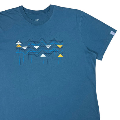2015 Arc’Teryx geometric mountains graphic tee (XL)