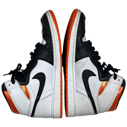 2021 Air Jordan 1 Retro High OG “Electric Orange” (11.5)