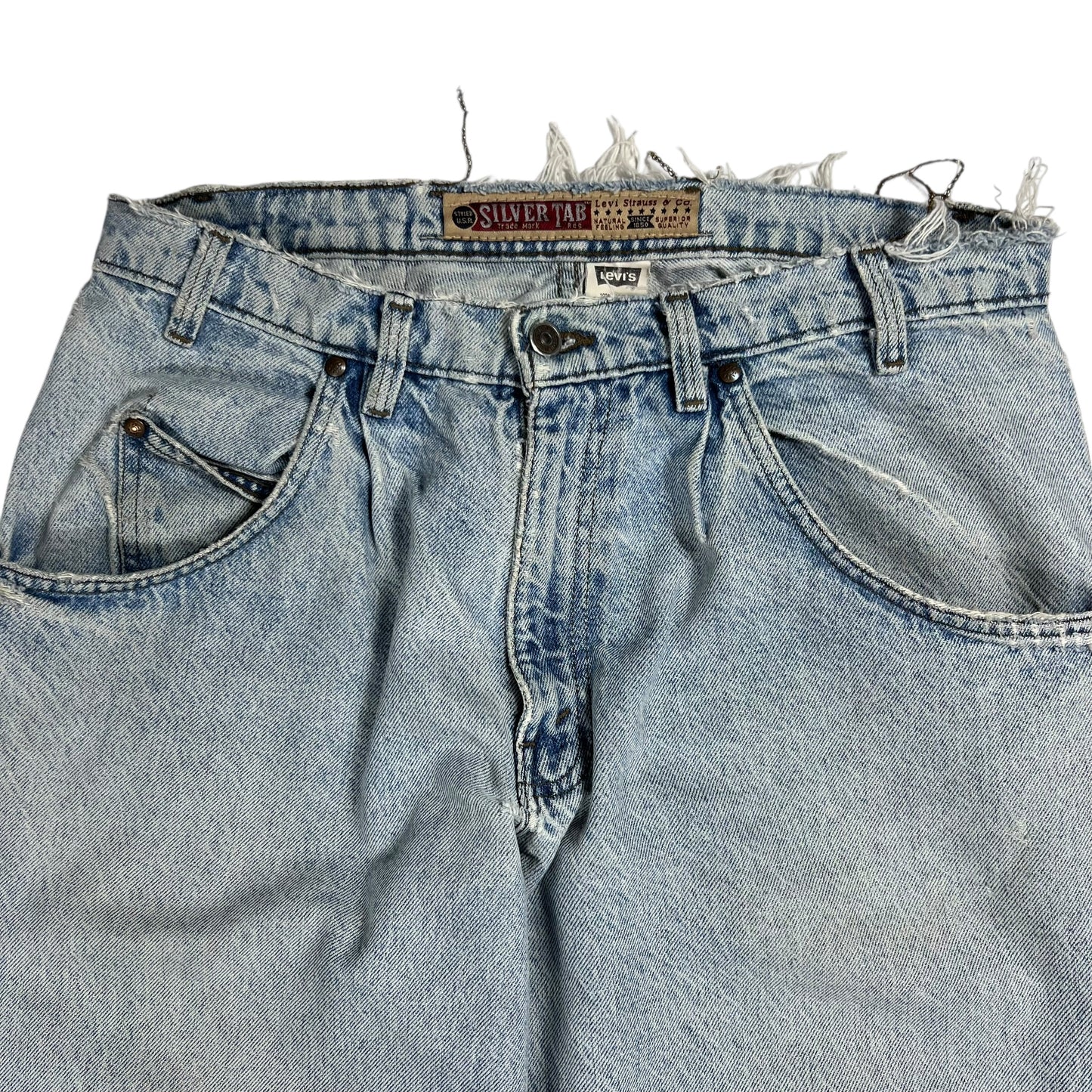 Vintage Y2K Levi’s Silver Tabs distressed light wash tapered denim jeans (33x31)