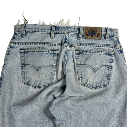 Vintage Y2K Levi’s Silver Tabs distressed light wash tapered denim jeans (33x31)