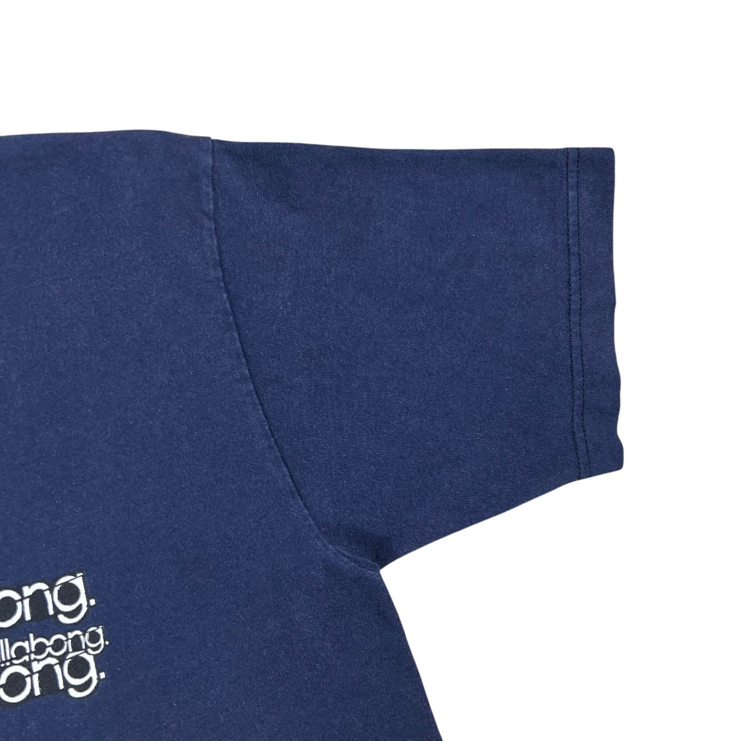 Vintage Y2K Billabong faded surfwear tee (M)
