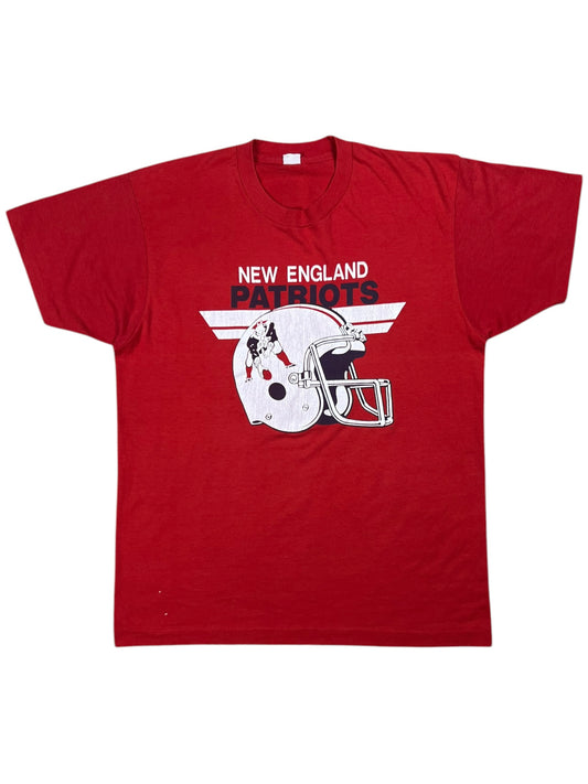 Vintage 80s New England Patriots old logo faded NFL tee (M)