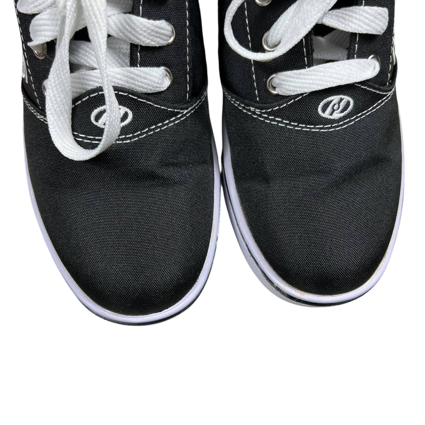 Y2K Heely’s Pro 20 The Original Wheeled Shoe Black White Sneakers (7M)
