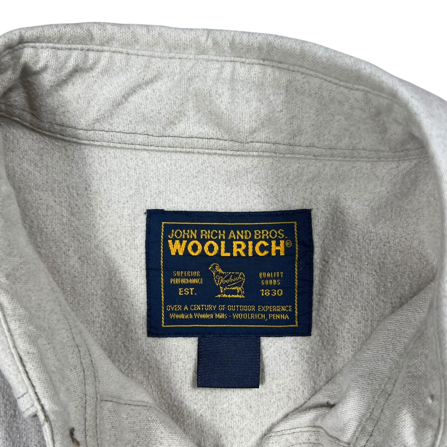 Vintage 90s Woolrich Bears Nature chamois button down shirt (XL)