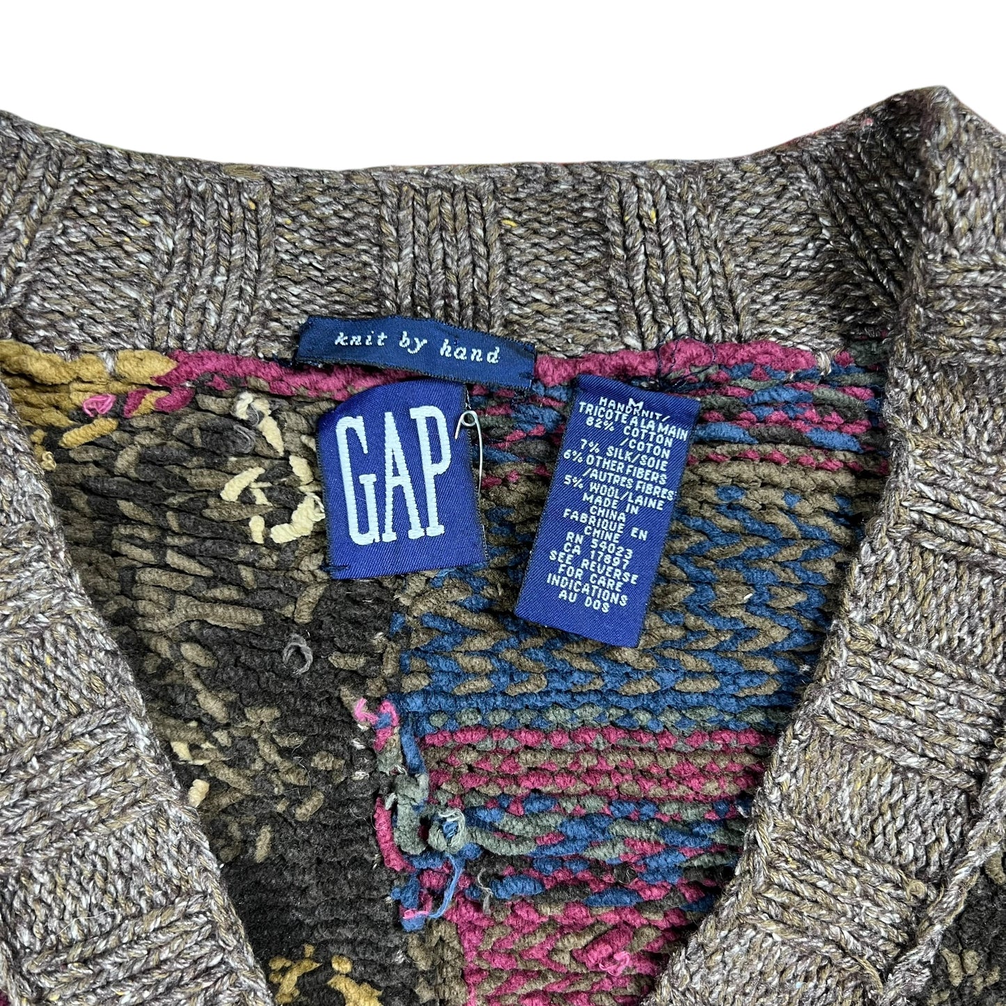 Vintage 90s GAP hand knit abstract women’s cardigan sweater (M)