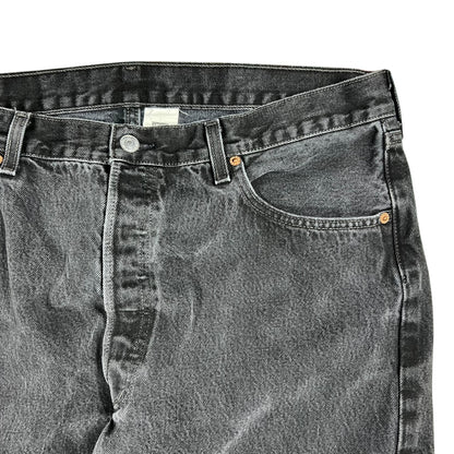 Vintage 90s Levi’s 501 black button fly denim jeans (36x33)