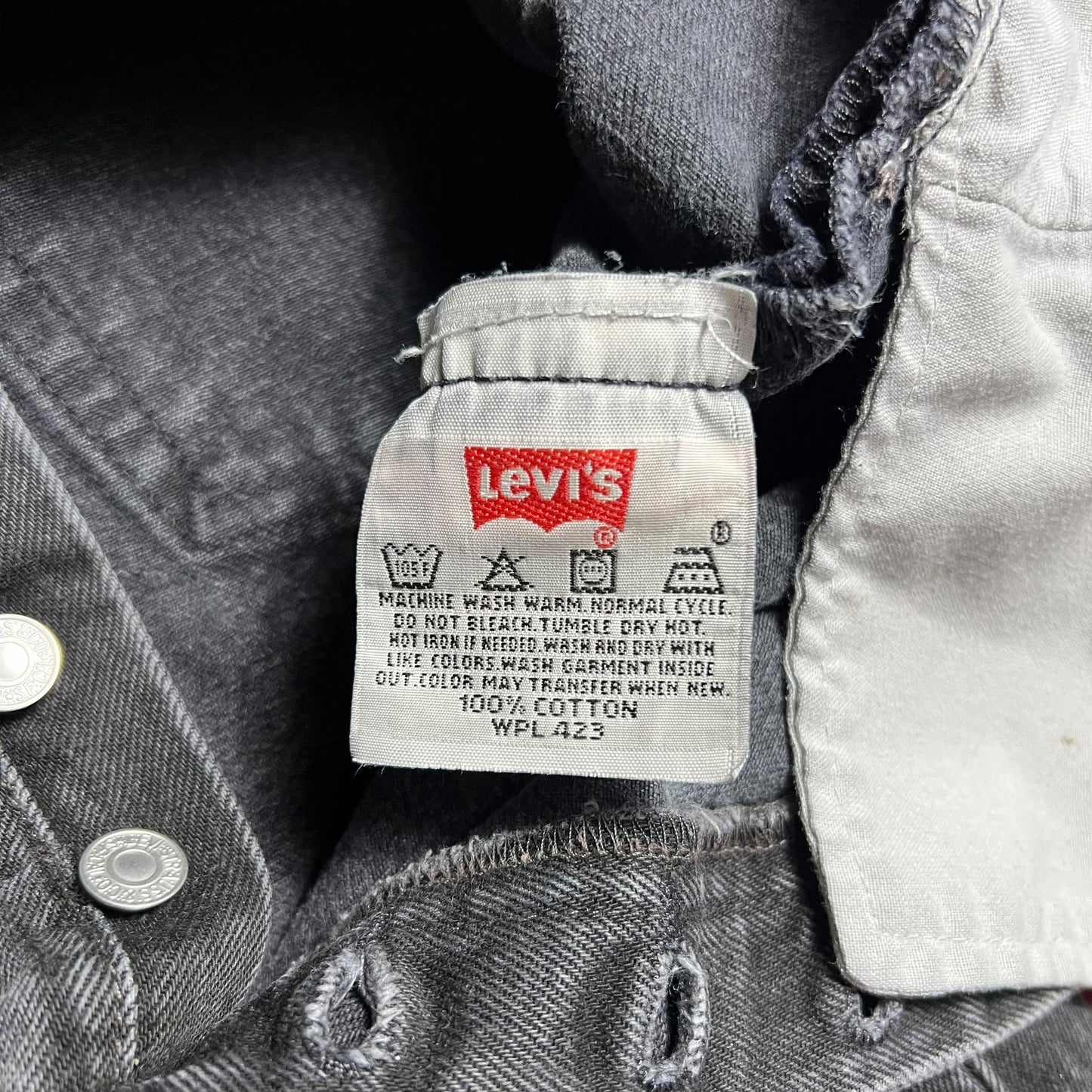 Vintage 90s Levi’s 501 black button fly denim jeans (36x33)