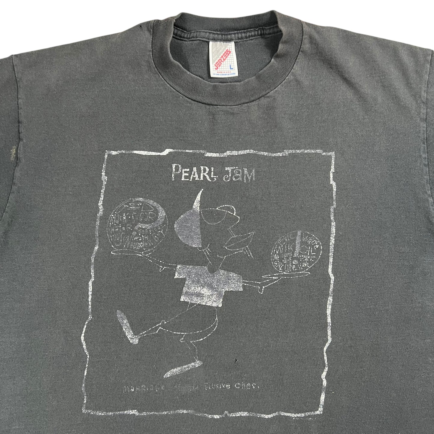 Vintage 90s Pearl Jam Boundless faded band tee (L)
