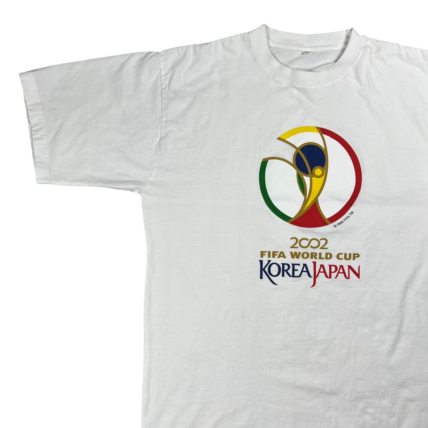 Vintage 2002 FIFA World Cup Korea Japan Soccer tee (XL)