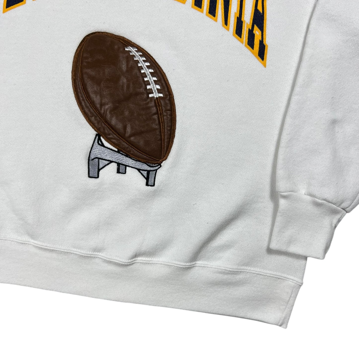 Vintage 90s Nutmeg West Virginia University Mountaineers football crewneck (M/L)