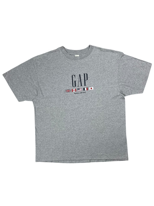 Vintage 90s GAP Worldwide flags USA made tee (XL)
